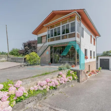 Casa L'capador Сasa de vacaciones Nava
